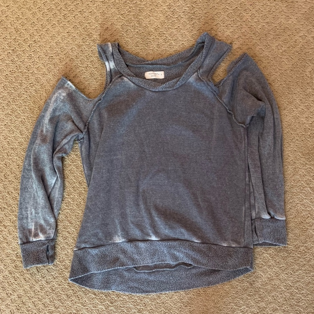 Open shoulder sweatshirt